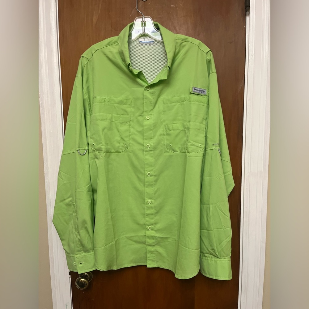 Columbia Lime Green Outdoor Shirt size M